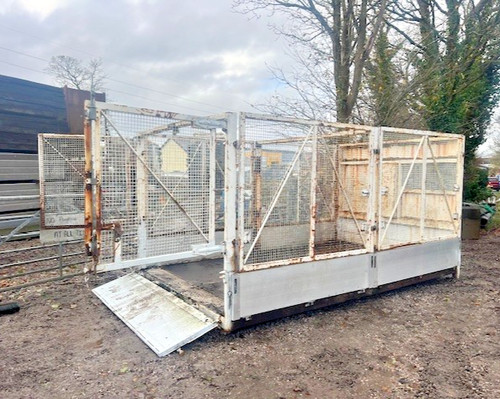Hook lift roll off - lift,